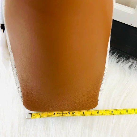 Michael Kors Coraline Large Logo and Leather Tote Bag - Picture 13 of 13